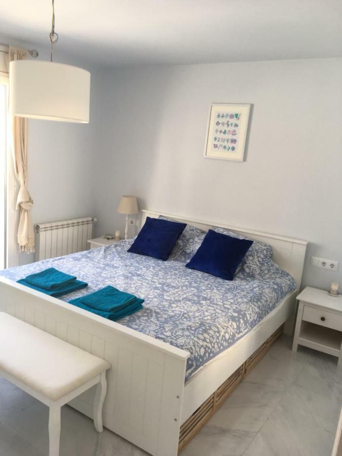 2 Bedroom Apartment In The Old Town, Close To The Beach L' Escala 外观 照片