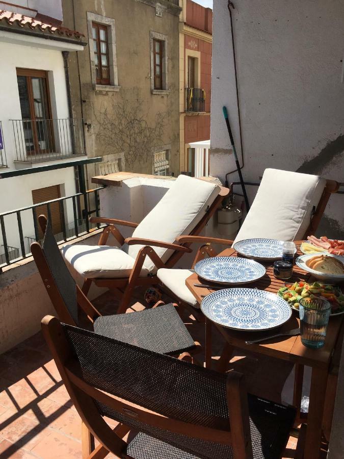 2 Bedroom Apartment In The Old Town, Close To The Beach L' Escala 外观 照片