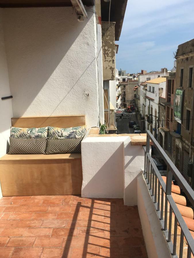 2 Bedroom Apartment In The Old Town, Close To The Beach L' Escala 外观 照片