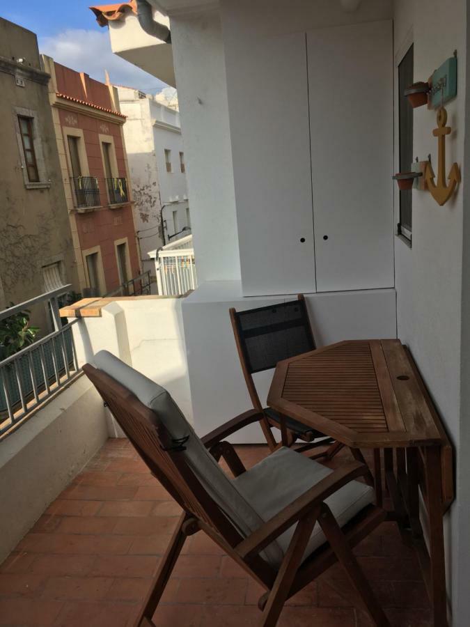 2 Bedroom Apartment In The Old Town, Close To The Beach L' Escala 外观 照片