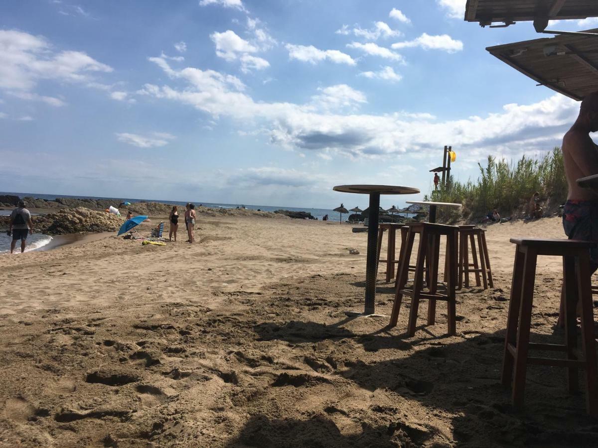 2 Bedroom Apartment In The Old Town, Close To The Beach L' Escala 外观 照片